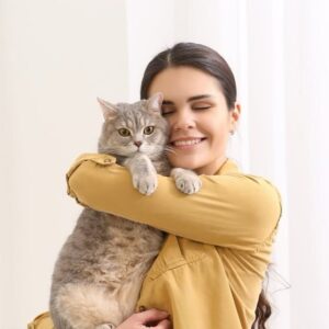 Keep Indoor Cats Active